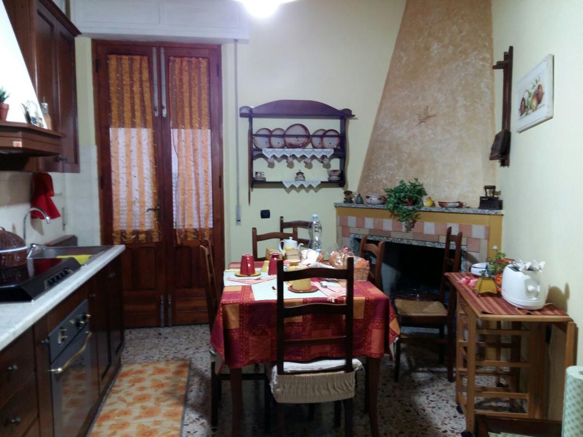 B&B Da Andreina Guspini Exterior foto